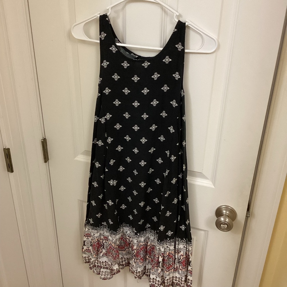 Black and White Patterned Midi Dress